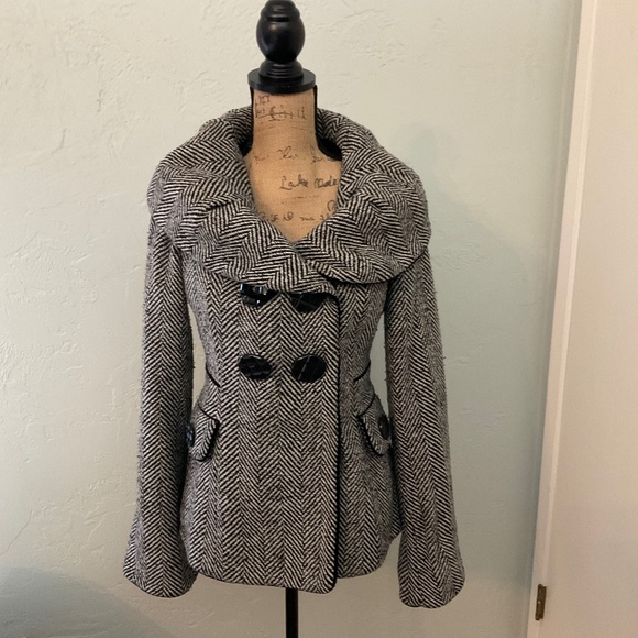 betsey johnson shawl